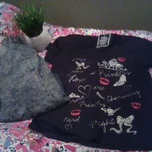 brand new Disney store princess graphic tee